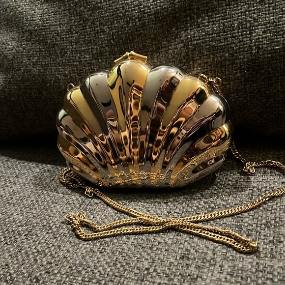 Handbags - Seashell evening bag gold silver metal brass chain
